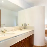 Na Penyal Villa *